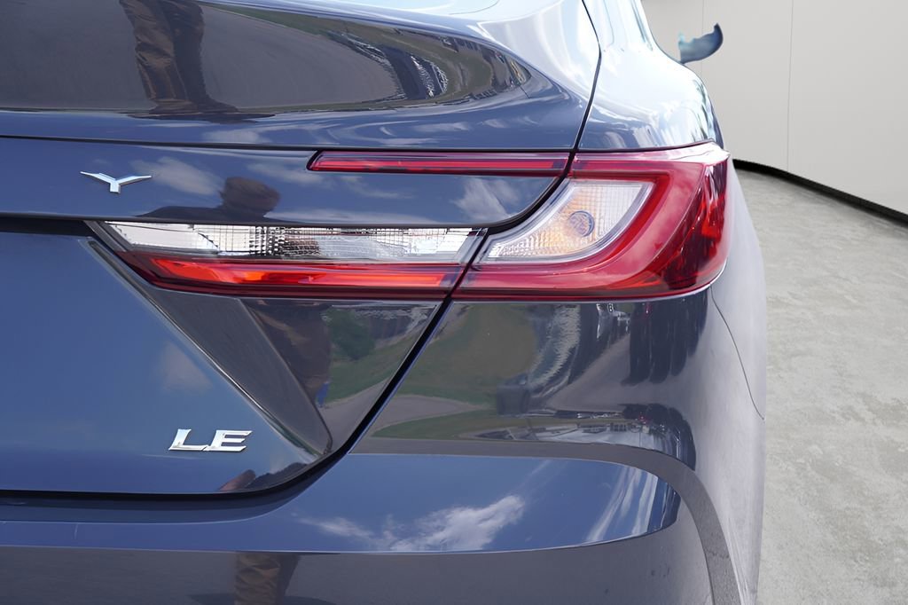 Used 2026 Toyota Camry LE image 9