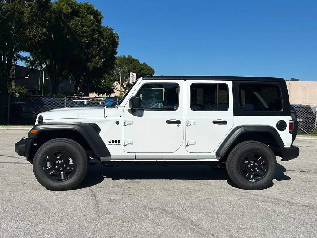 Used 2025 Jeep Wrangler Unlimited Sport AWD/4WD image 8