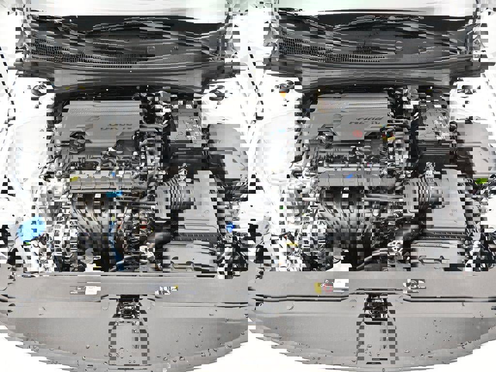 New 2025 Hyundai Elantra Sport image 27