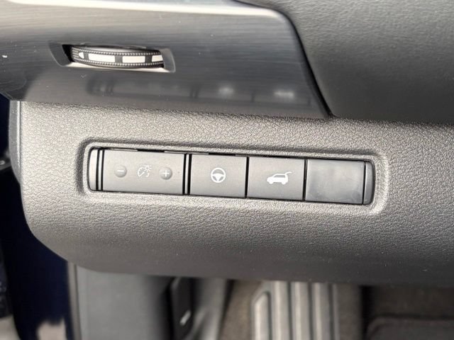 Certified 2025 Nissan Pathfinder SL AWD/4WD image 27