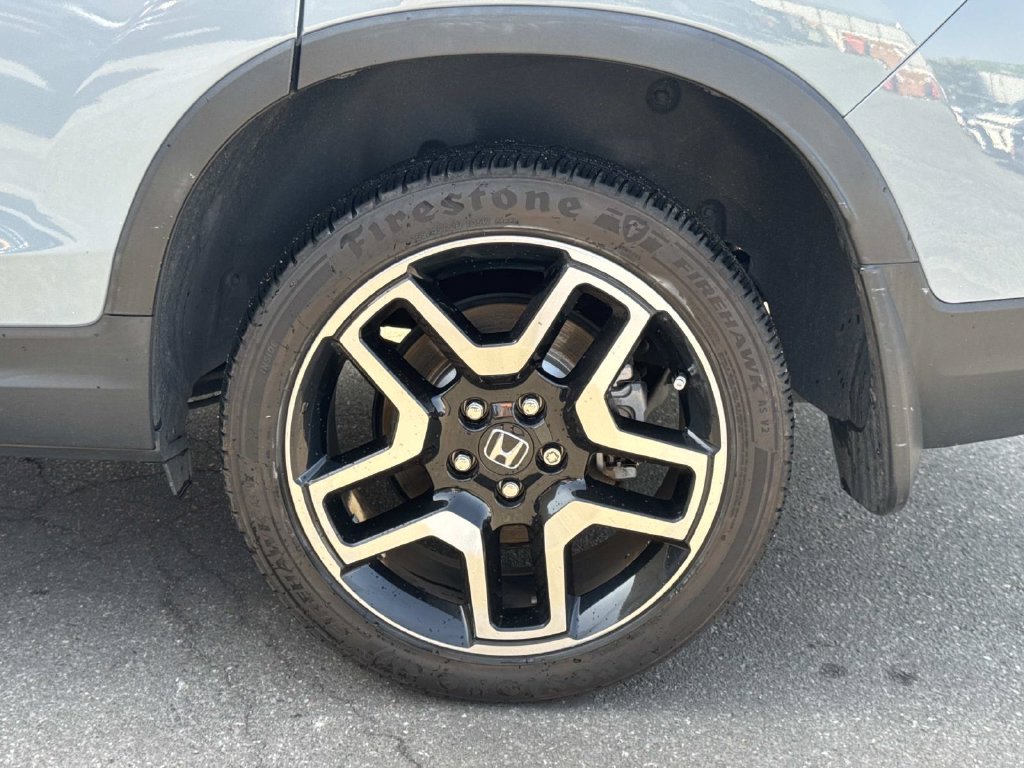 Used 2023 Honda Passport Elite image 30