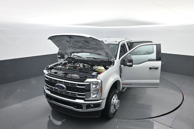 New 2026 Ford F450 XLT w/ 360-Degree Camera Package AWD/4WD image 32