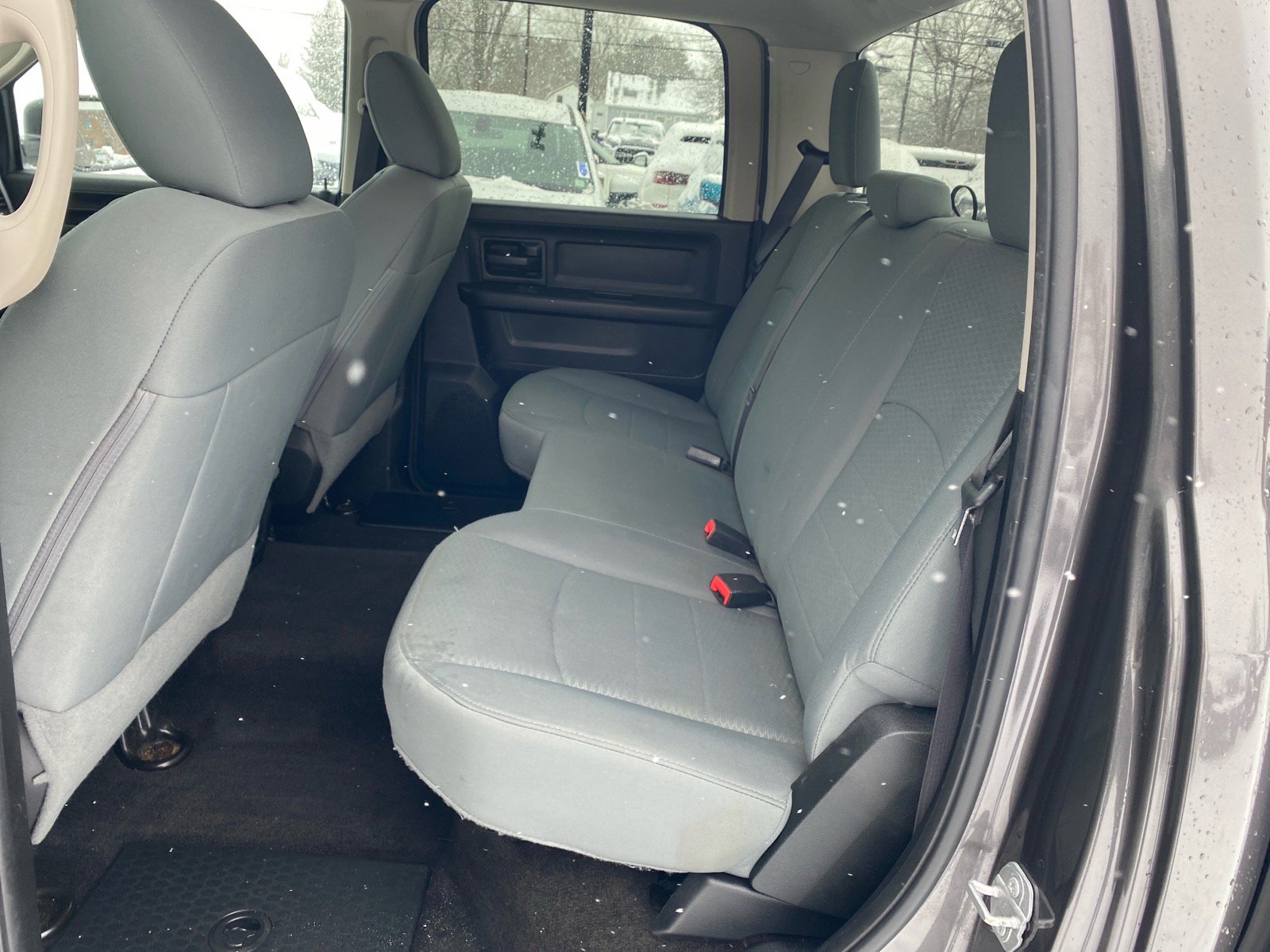 Used 2017 RAM 1500 Express w/ Express Value Package image 15