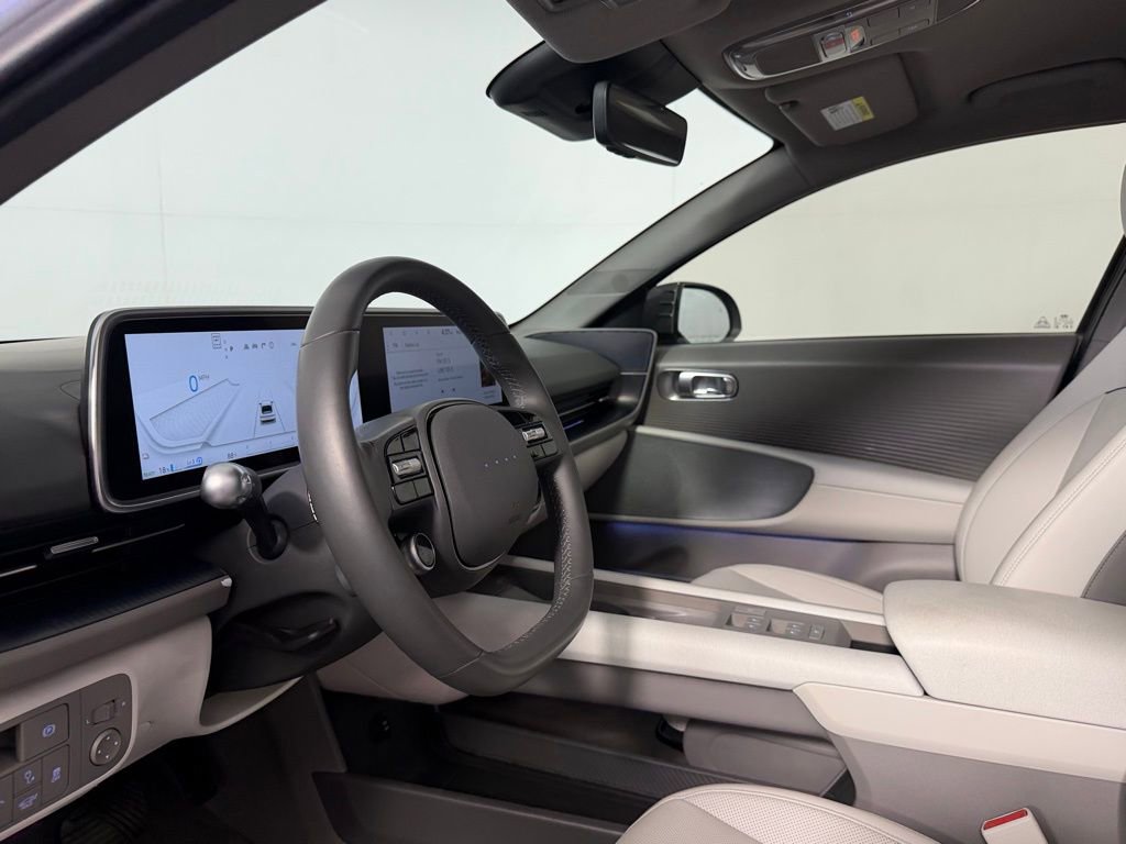 Used 2025 Hyundai Ioniq 6 SEL image 24