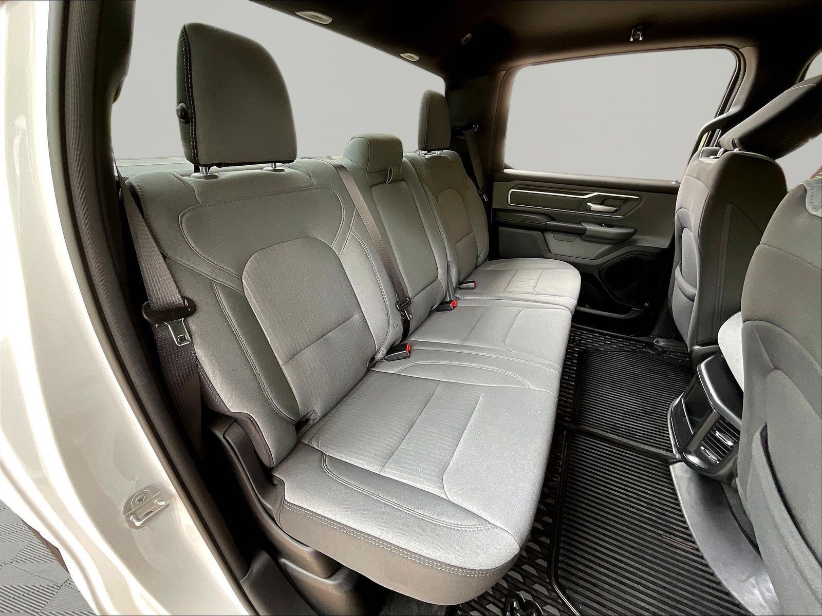 Used 2022 RAM 1500 Big Horn AWD/4WD image 25