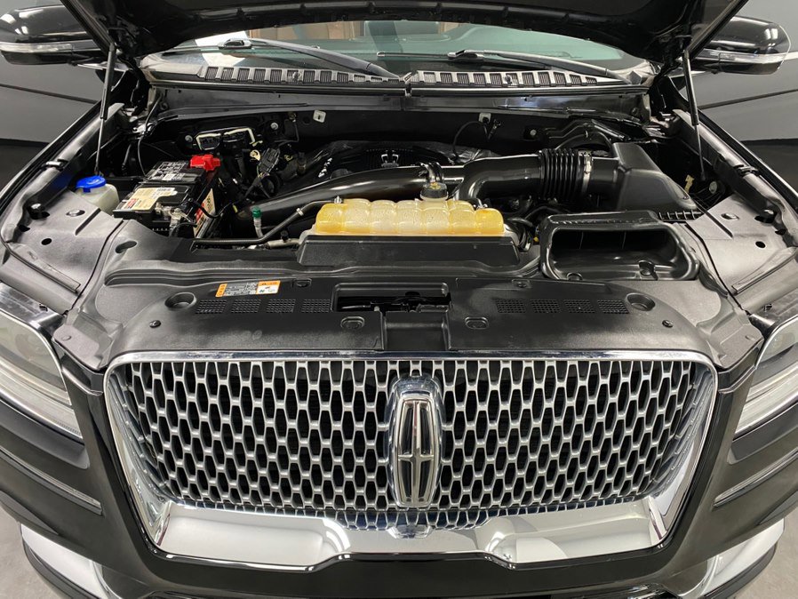 Used 2018 Lincoln Navigator Reserve AWD/4WD image 49