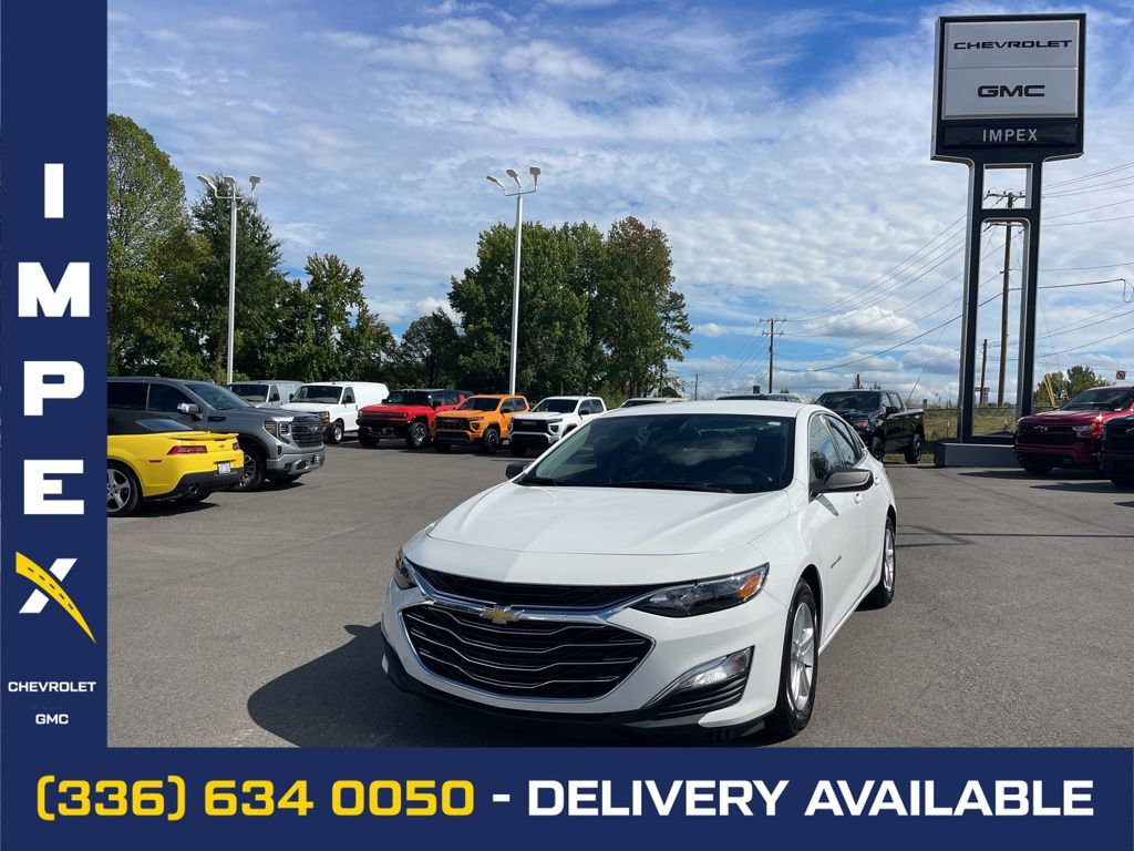 Used 2023 Chevrolet Malibu LS image 1