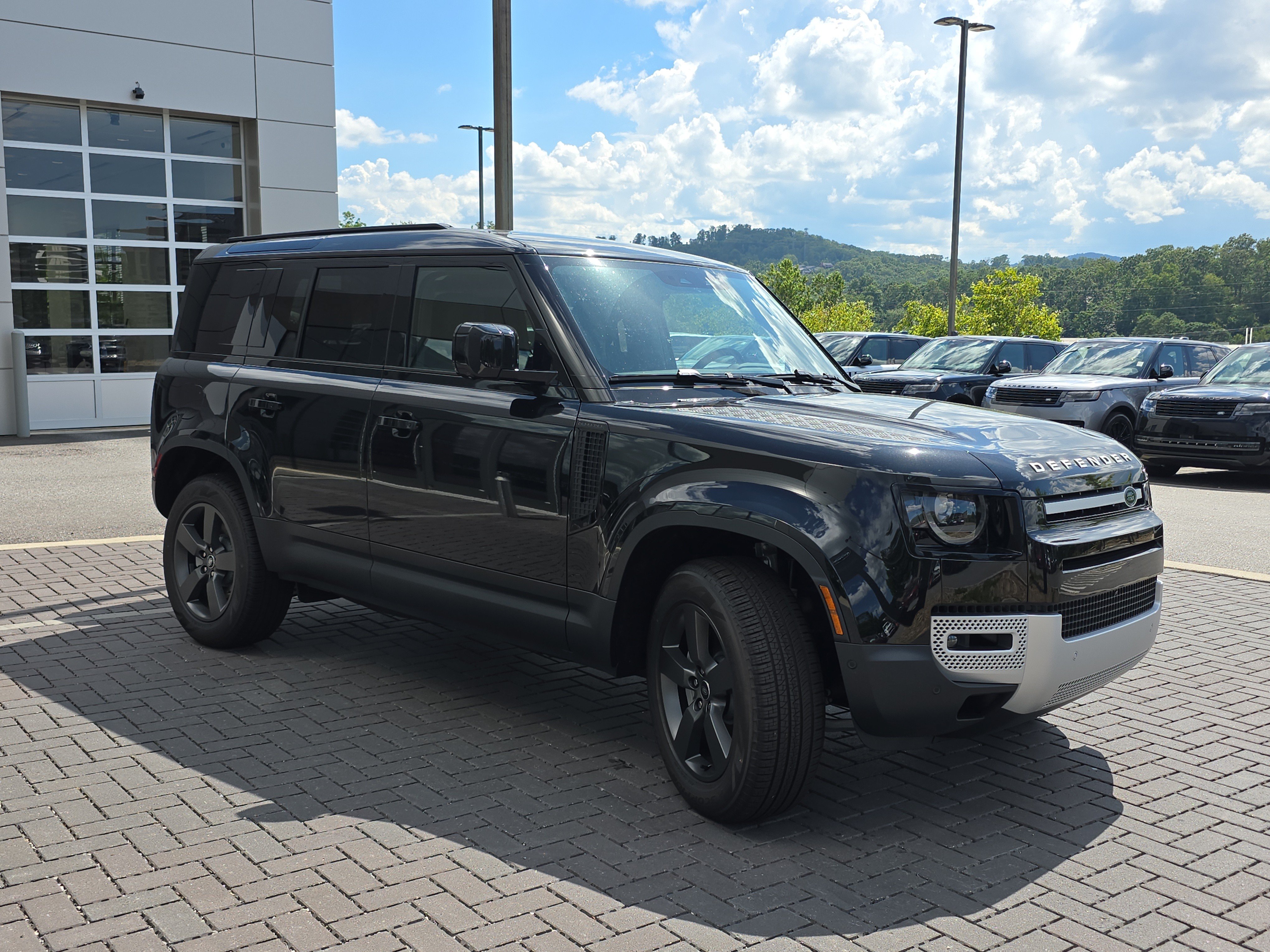 Certified 2025 Land Rover Defender 110 S AWD/4WD image 3