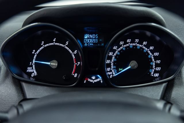 Used 2018 Ford Fiesta SE image 2