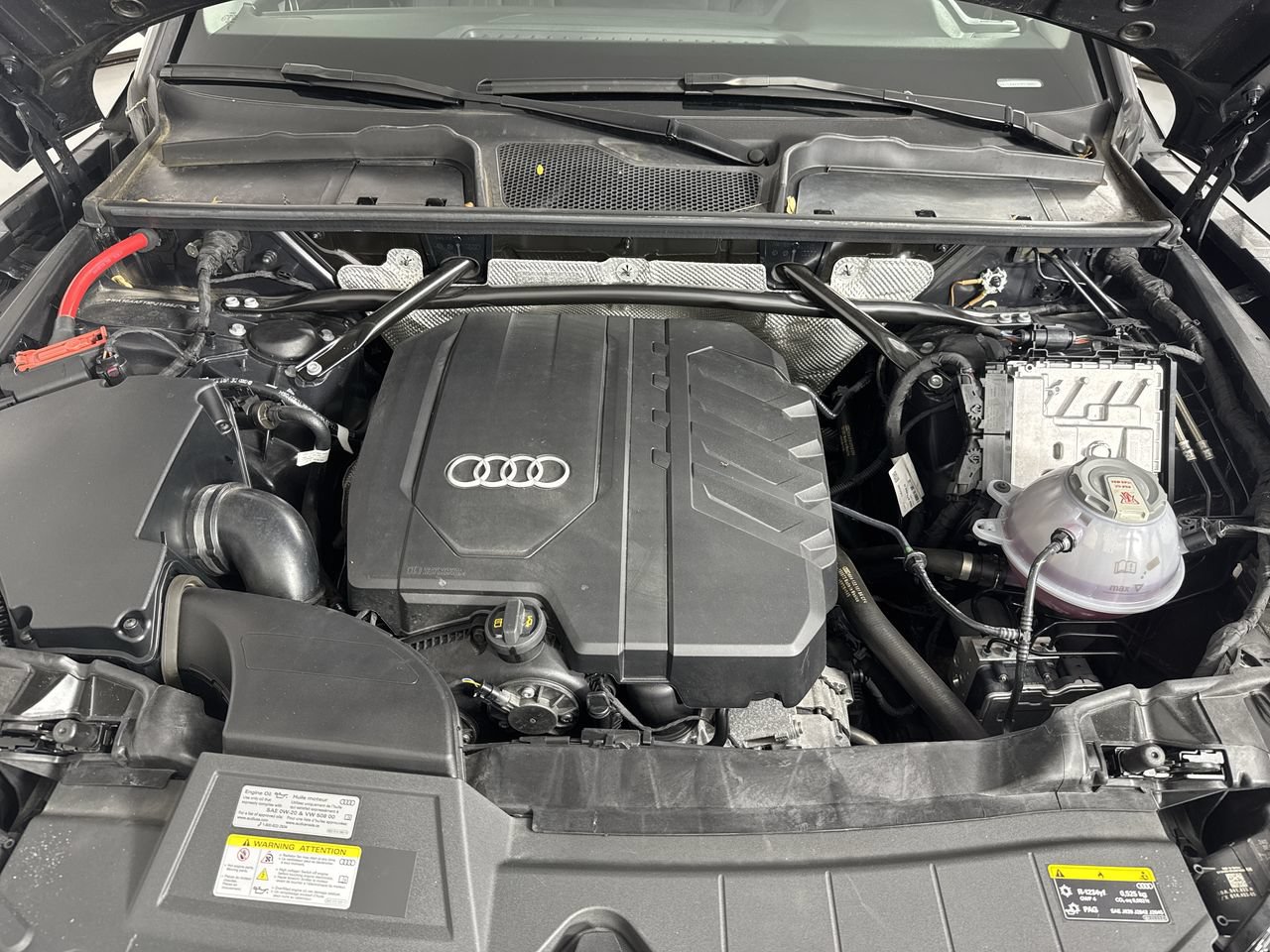 Used 2023 Audi Q5 2.0T Premium w/ Convenience Package AWD/4WD image 30