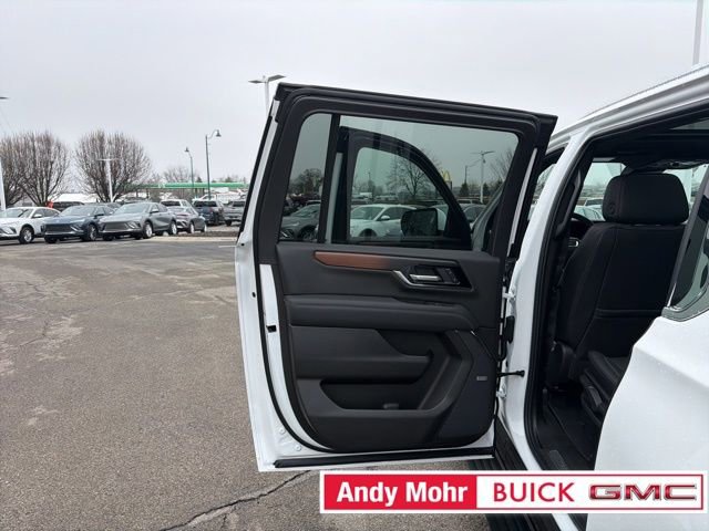 New 2026 GMC Yukon XL Denali w/ Sun & Power Step Package AWD/4WD image 26