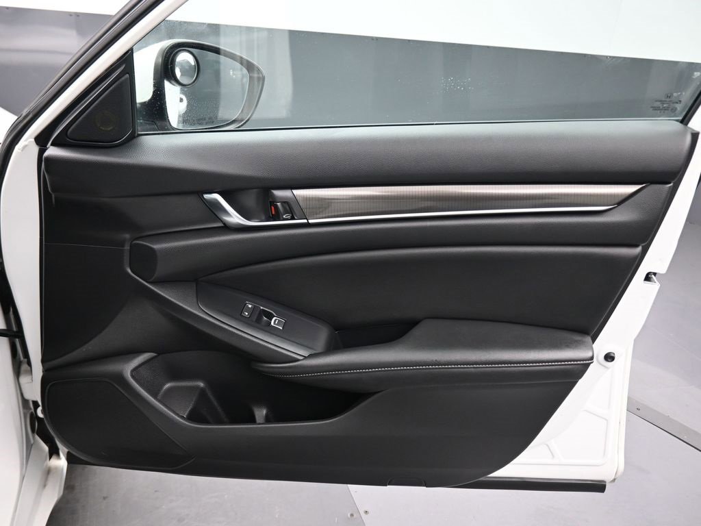 Used 2019 Honda Accord Sport image 41