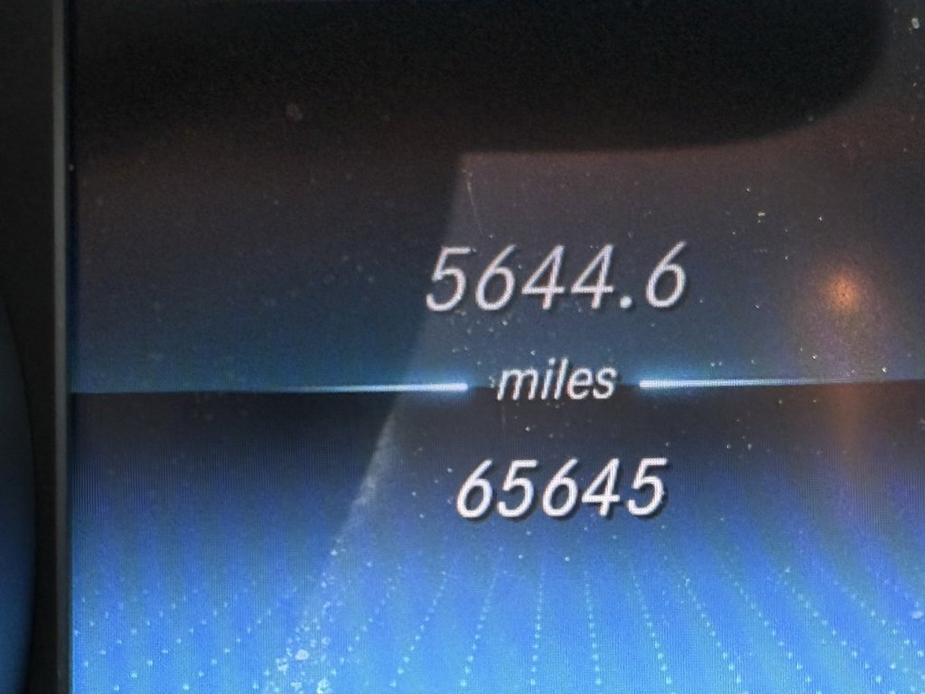 Used 2022 Mercedes-Benz GLC 300 4MATIC Coupe image 15