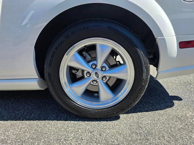 Used 2007 Ford Mustang GT Premium RWD image 10