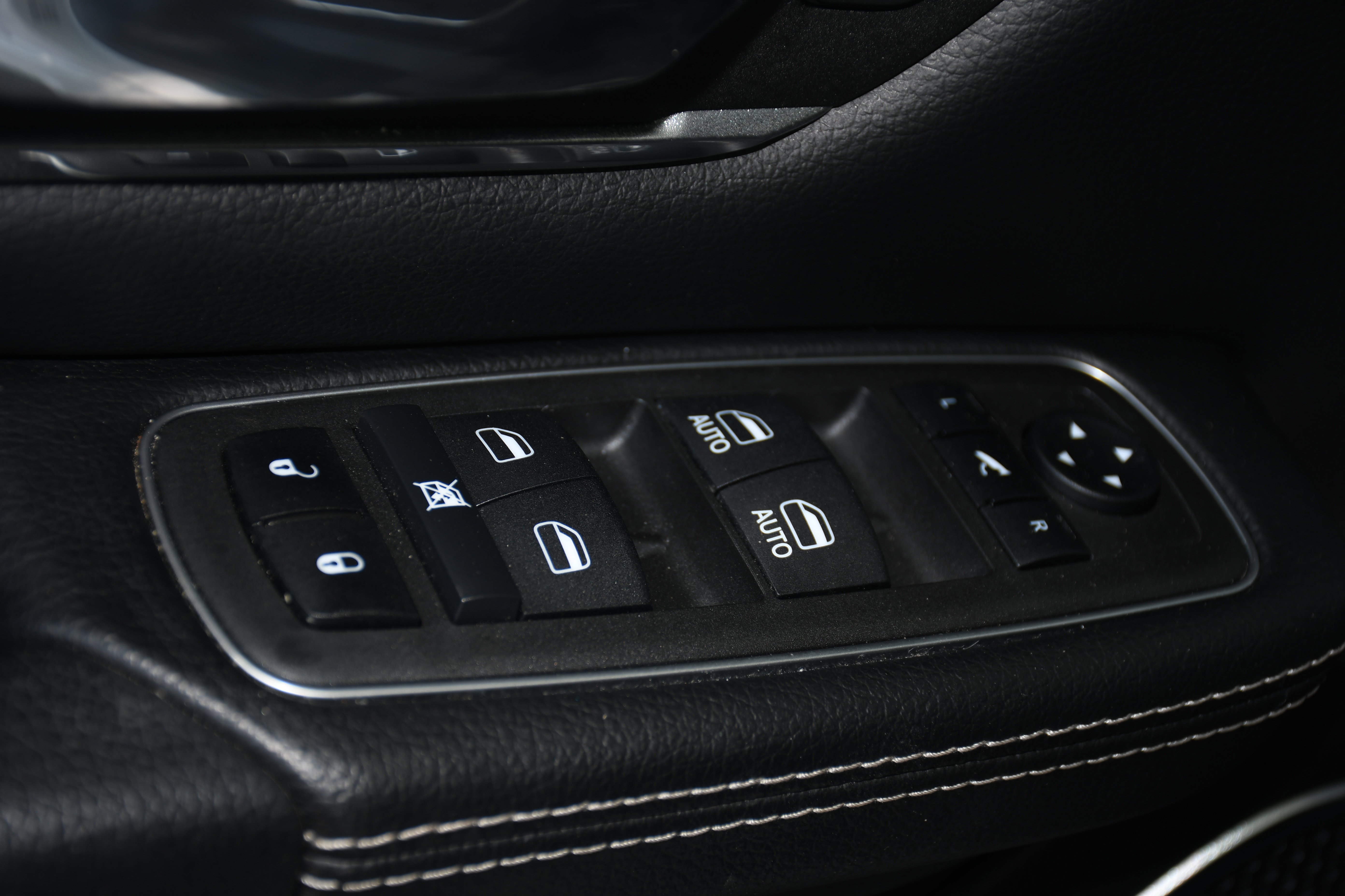 Used 2022 RAM 1500 Laramie w/ Laramie Southwest Edition RWD image 12