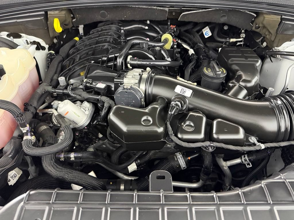 Certified 2022 Jeep Grand Cherokee L Laredo RWD image 36