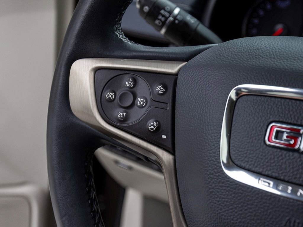 Used 2023 GMC Terrain Denali AWD/4WD image 22