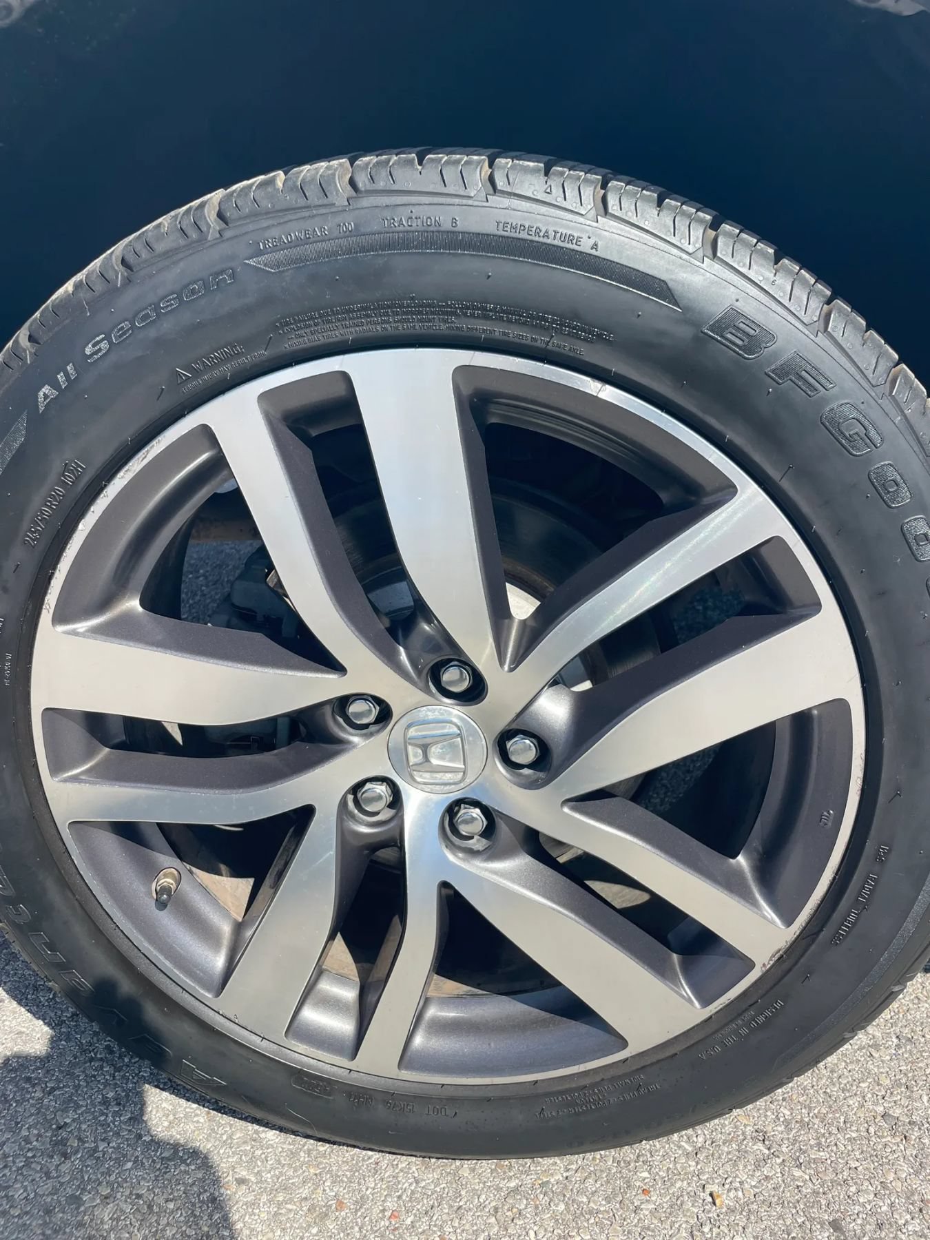 Used 2017 Honda Pilot Elite image 6