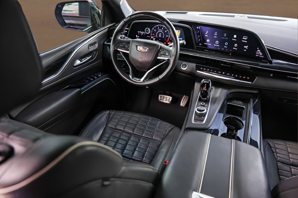 Certified 2024 Cadillac Escalade V AWD/4WD image 28