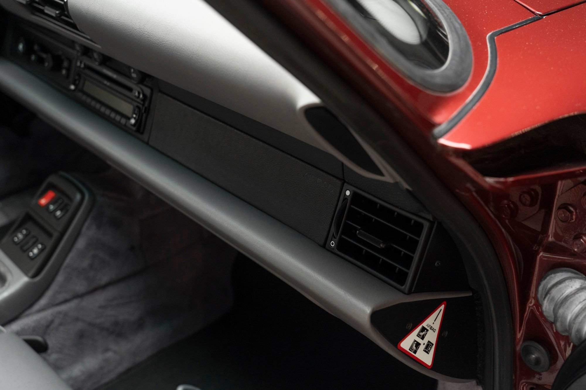 Used 1997 Porsche 911 Carrera S RWD image 43