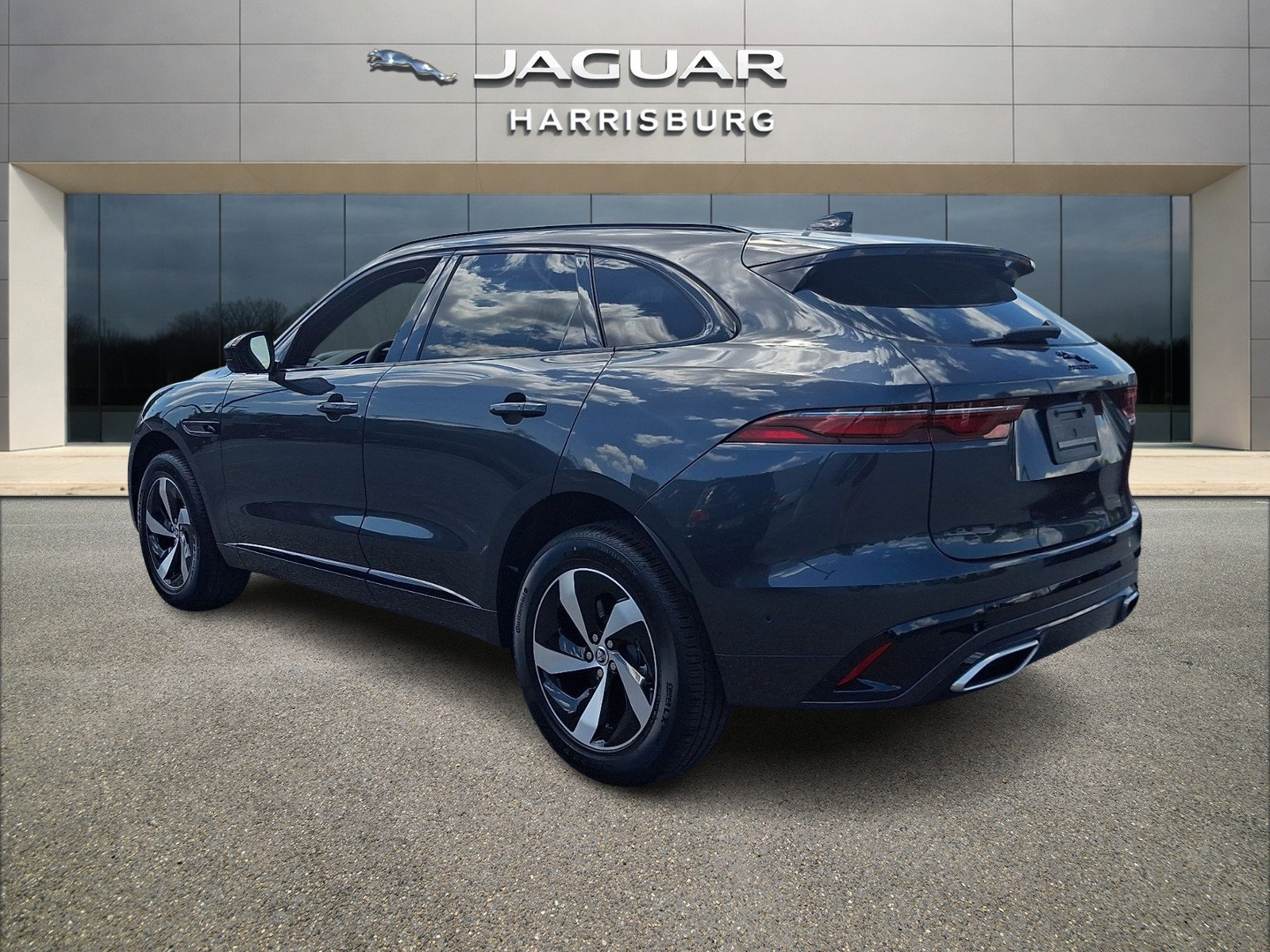 New 2026 Jaguar F-PACE R-Dynamic S AWD/4WD image 2