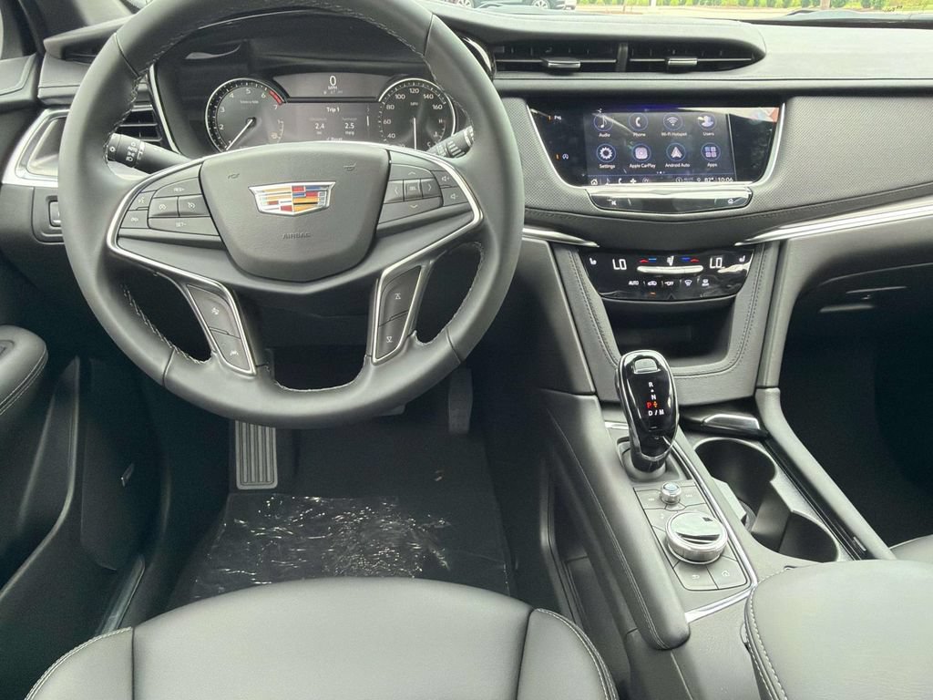 New 2026 Cadillac XT5 Luxury AWD/4WD image 12