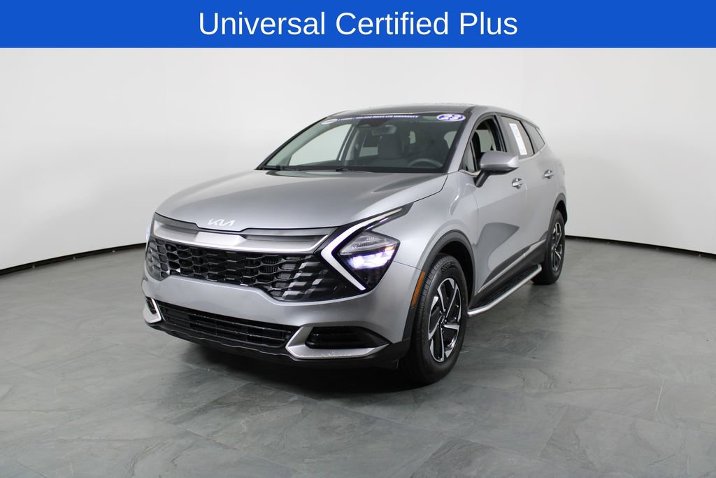 Used 2023 Kia Sportage LX image 2