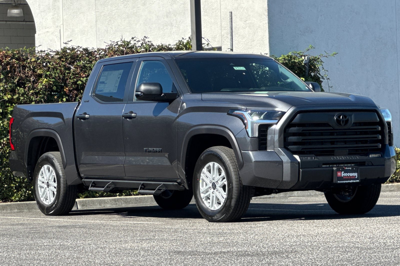 New 2026 Toyota Tundra SR5 image 2