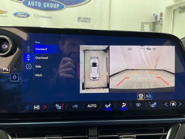 New 2026 Chevrolet Equinox EV LT image 5