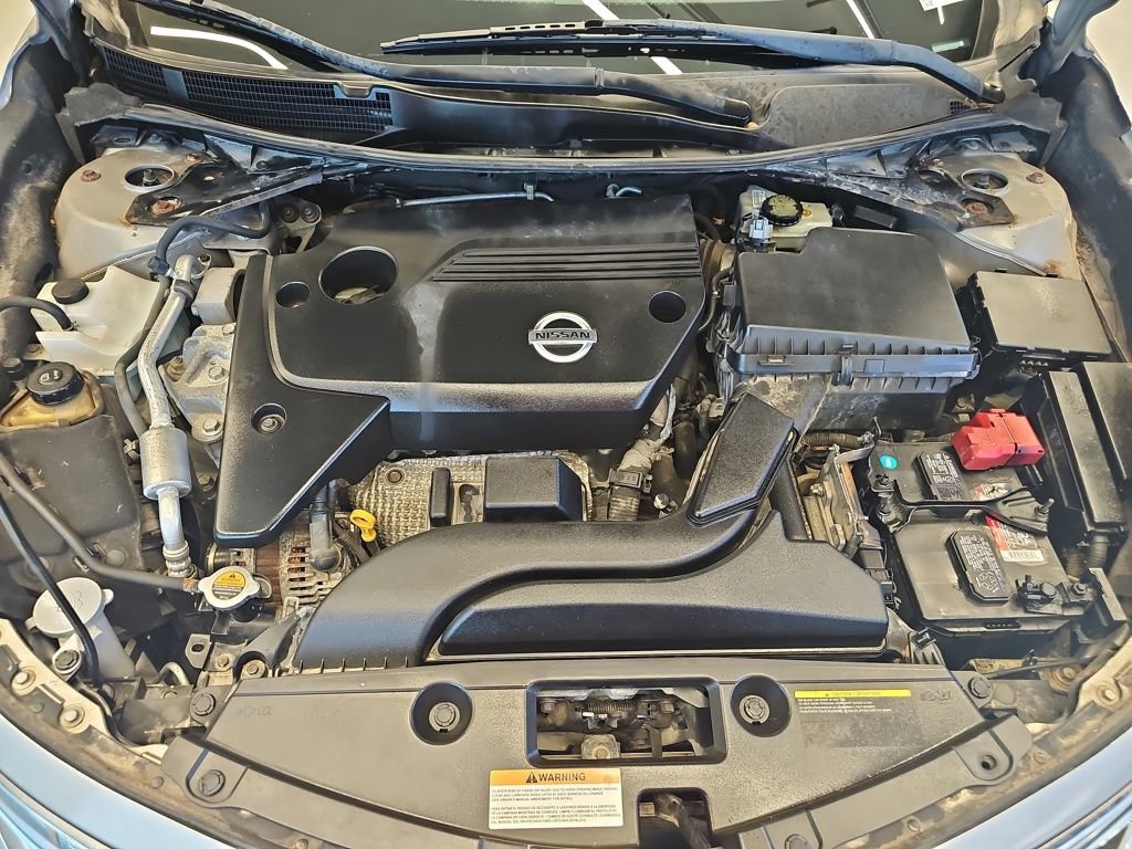 Used 2015 Nissan Altima 2.5 SV image 24