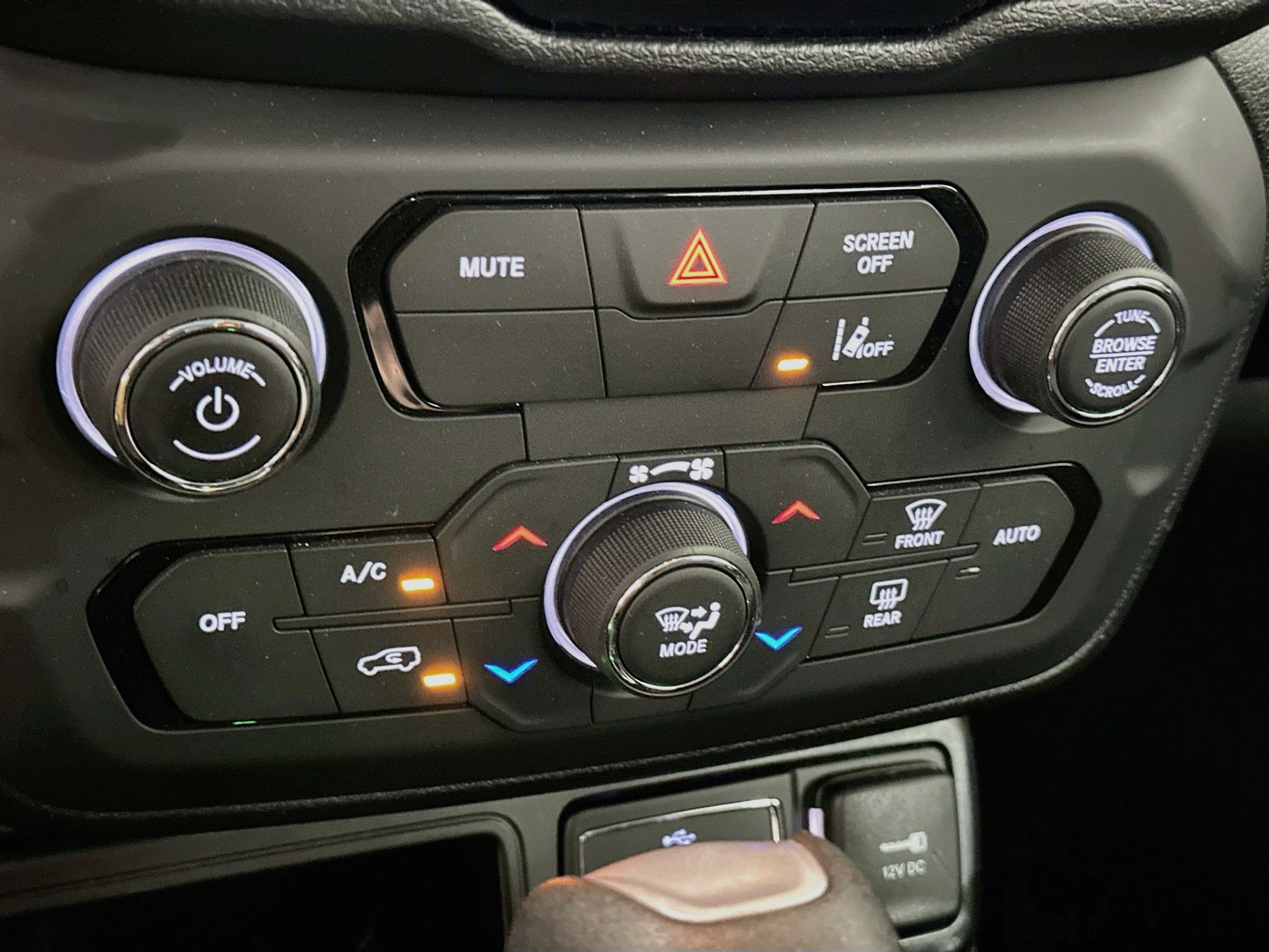 Used 2021 Jeep Renegade Sport FWD image 23
