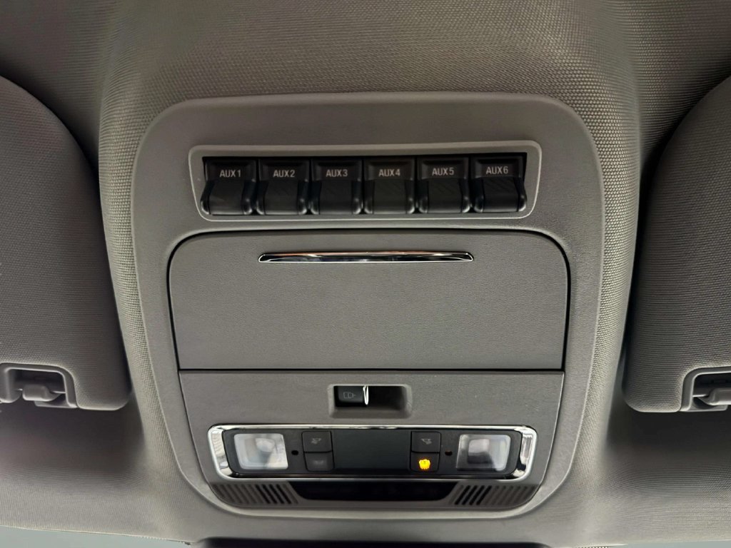 Used 2024 Ford F250 Lariat w/ Lariat Ultimate Package AWD/4WD image 15