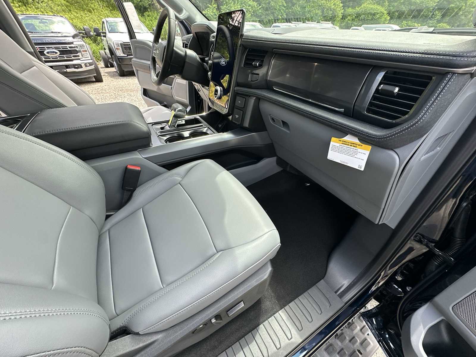 New 2025 Ford F150 Lightning Flash image 21