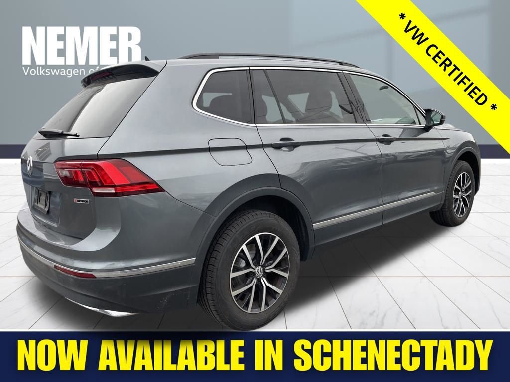 Used 2021 Volkswagen Tiguan SE w/ Panoramic Sunroof Package AWD/4WD image 11