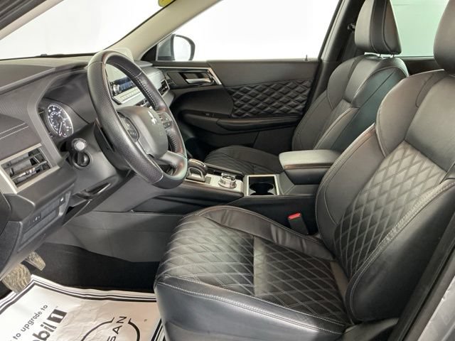 Used 2022 Mitsubishi Outlander SEL AWD/4WD image 17