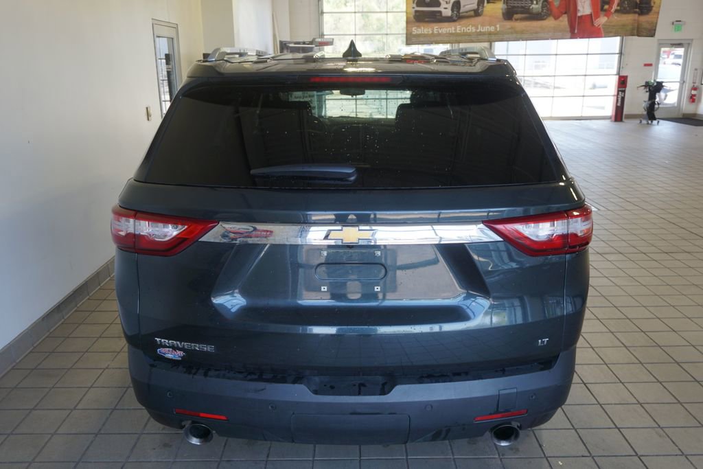 Used 2018 Chevrolet Traverse LT FWD image 15