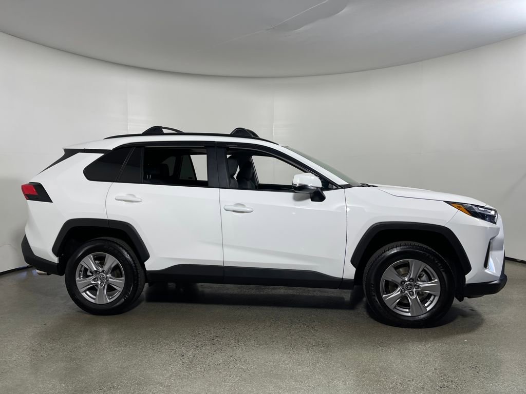 Used 2025 Toyota RAV4 XLE w/ Convenience Package AWD/4WD image 2