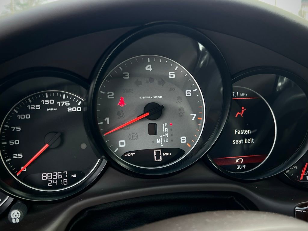 Used 2011 Porsche Panamera S image 37