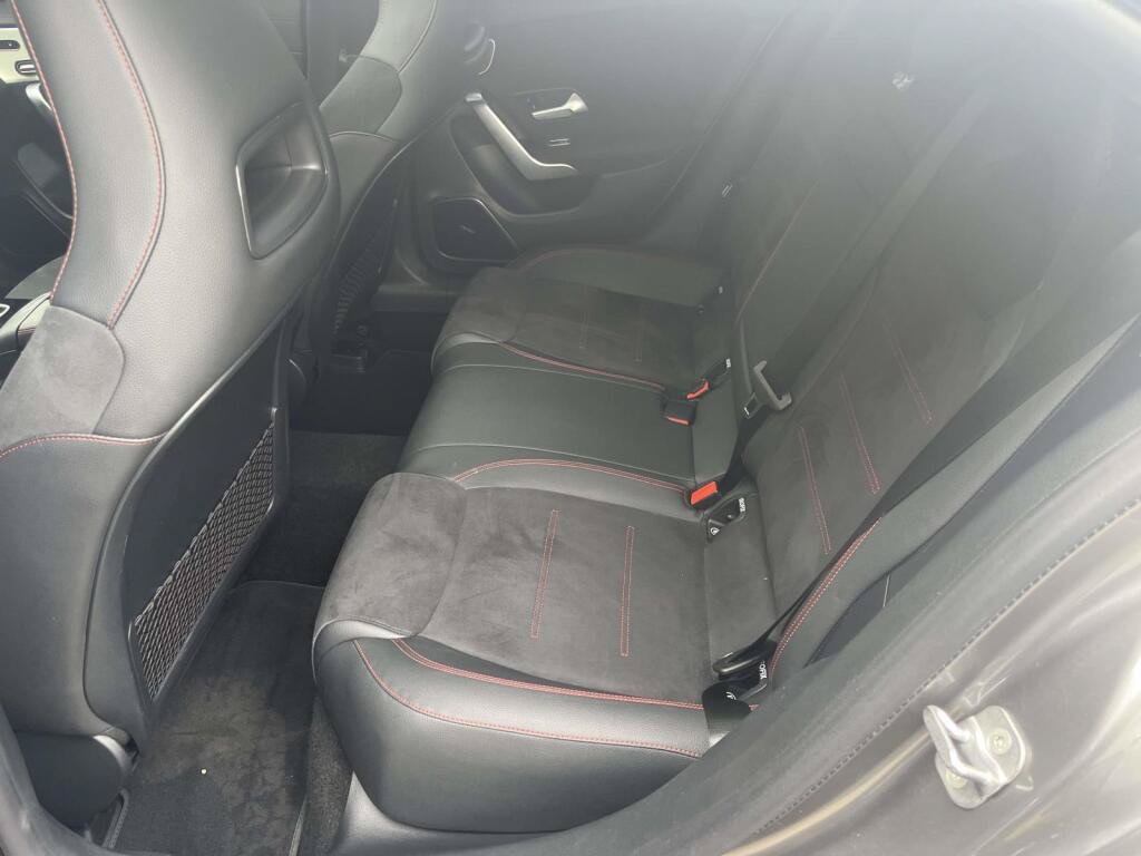 Certified 2024 Mercedes-Benz CLA 250 4MATIC image 18