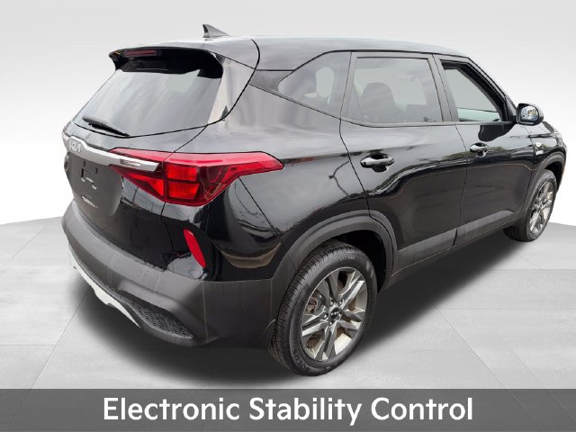 Certified 2023 Kia Seltos LX AWD/4WD image 8