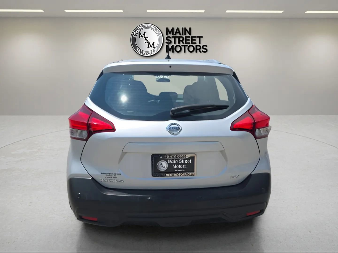 Used 2020 Nissan Kicks SV image 4