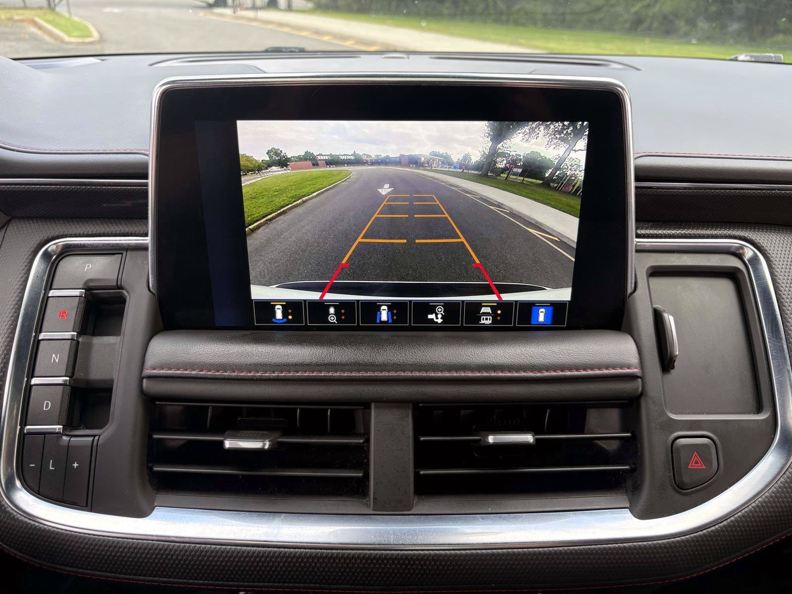 Used 2023 Chevrolet Tahoe RST AWD/4WD image 18