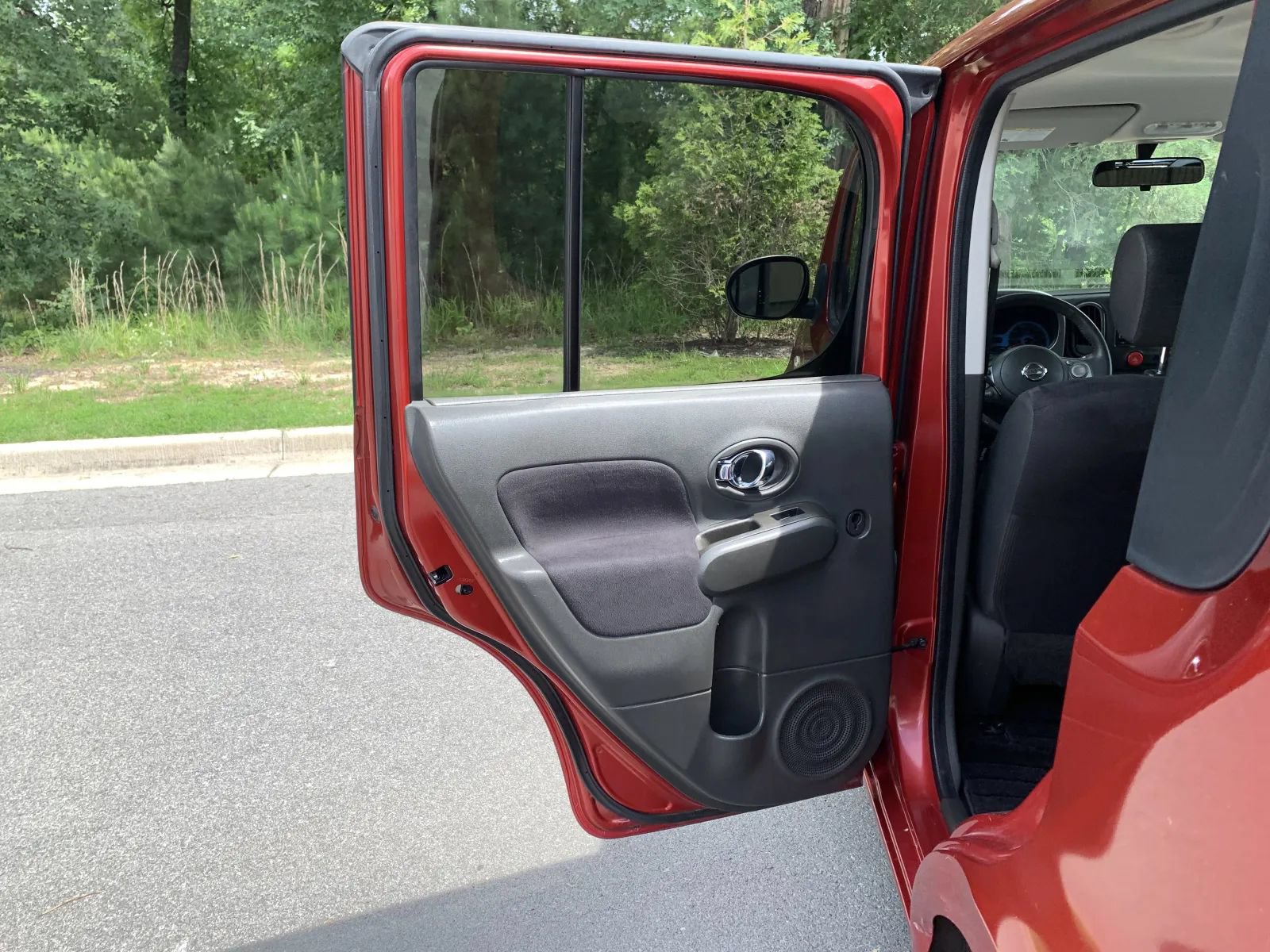 Used 2014 Nissan Cube 1.8 S w/ Interior Designer Package FWD image 21