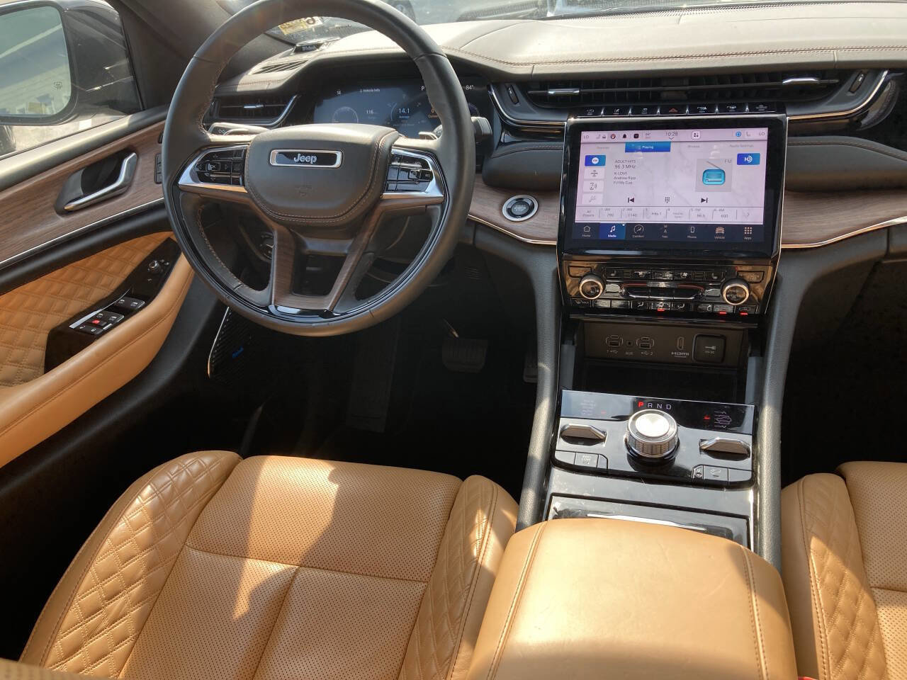 Used 2023 Jeep Grand Cherokee L Summit w/ Advanced Protech Group IV image 24