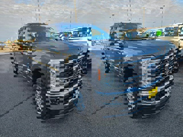 New 2026 Ford F350 XLT image 26