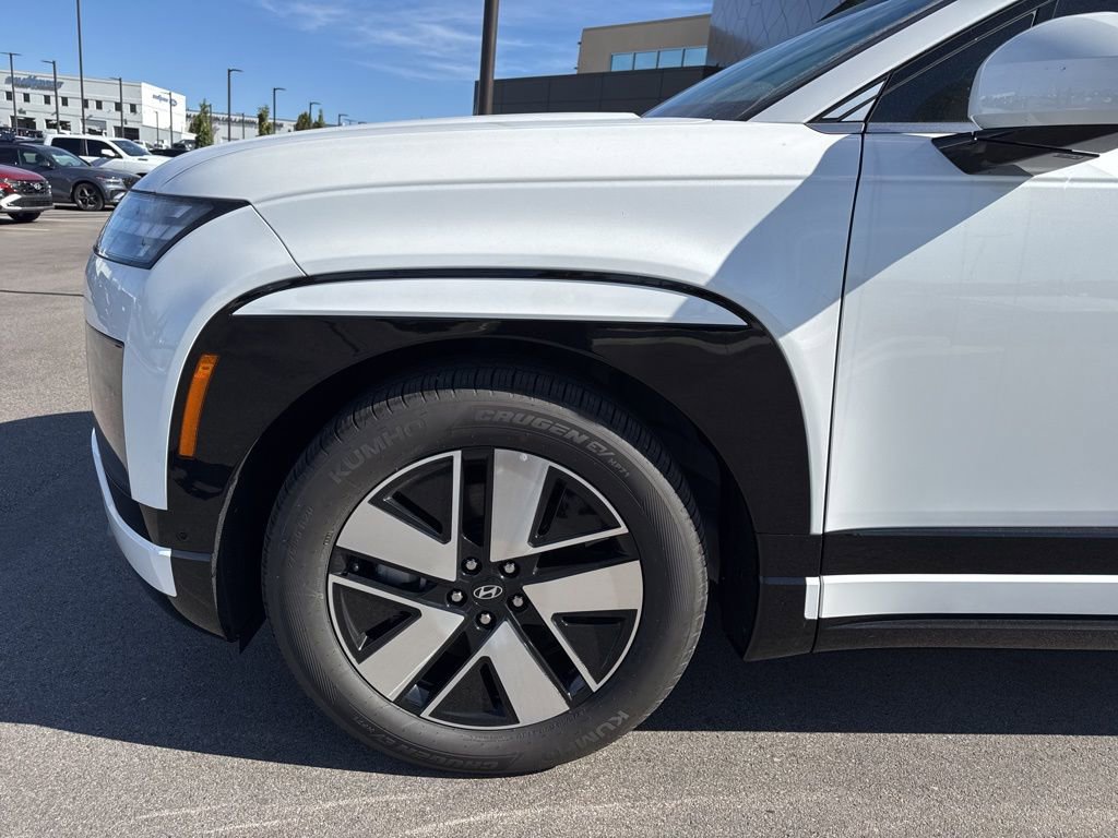 New 2026 Hyundai Ioniq 9 SEL image 7