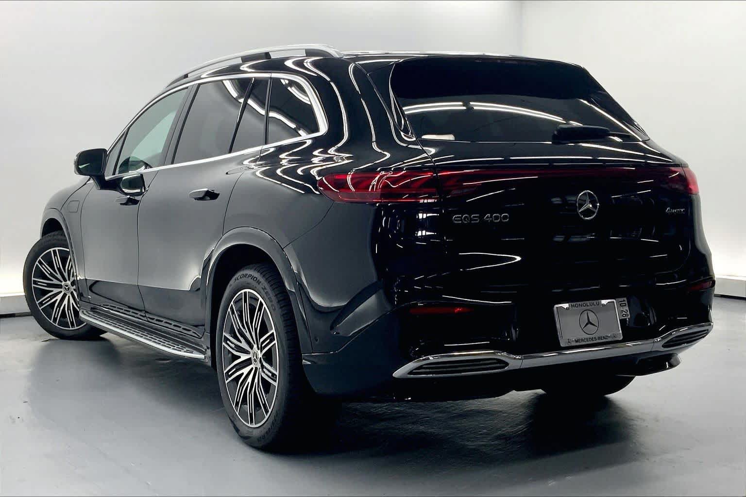 New 2027 Mercedes-Benz EQS 400 4MATIC SUV image 5