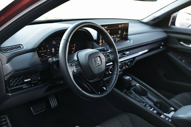 Used 2024 Honda Accord Sport image 17