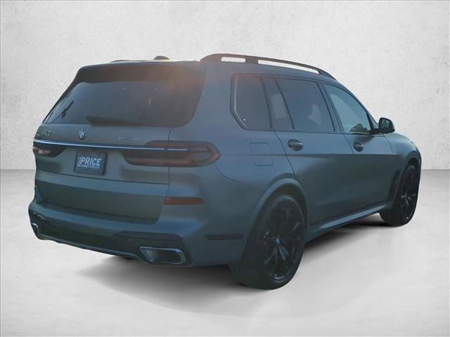 Used 2023 BMW X7 xDrive40i w/ M Sport Package AWD/4WD image 5