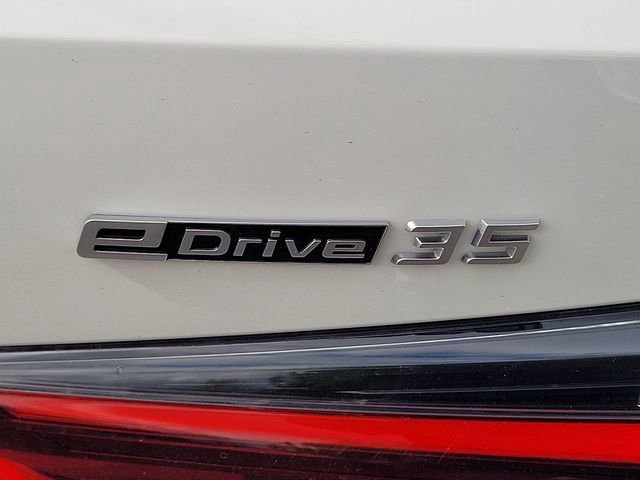 Used 2024 BMW i4 eDrive35 w/ Premium Package image 10